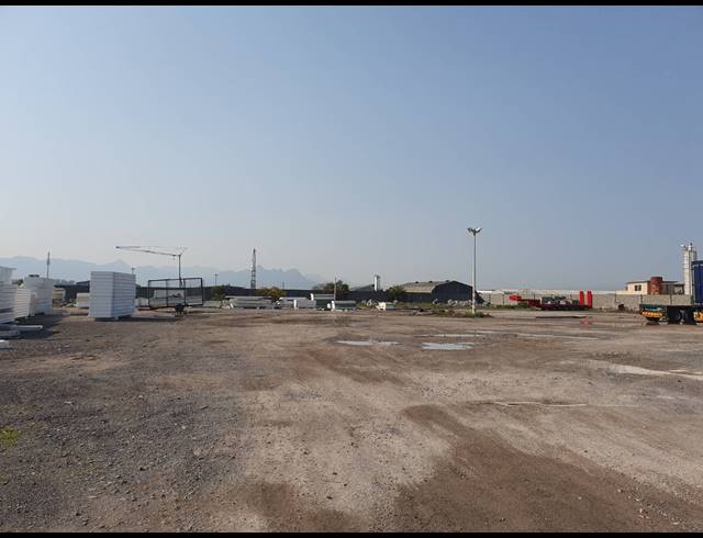 15,000M² FACTORY TO LET IN BLACKHEATH INDUSTRIAL